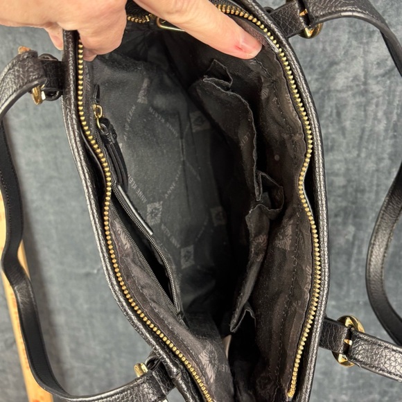 Anne Klein Black Tote Bag with Structured Design - Picture 12 of 15